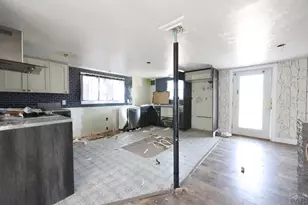 2402 W 17th St, Pueblo, CO 81003 - Photo 13