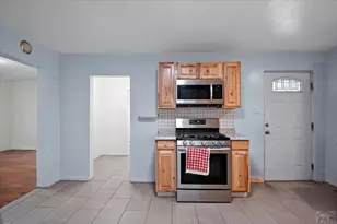 841 E Abriendo Ave, Pueblo, CO 81004 - Photo 9