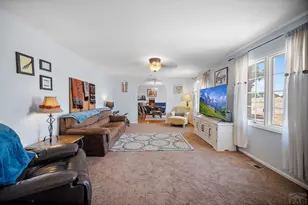 650 E Woodleaf Dr, Pueblo West, CO 81007 - Photo 5