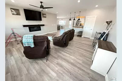 987 S Blue Hills Dr, Pueblo West, CO 81007 - Photo 5