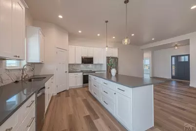 787 N Edgewater Dr, Pueblo West, CO 81007 - Photo 15