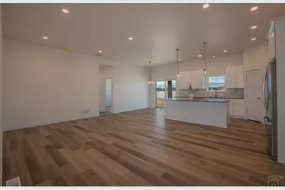 787 N Edgewater Dr, Pueblo West, CO 81007 - Photo 11