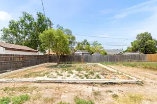 2114 E 12th St, Pueblo, CO 81001 - Photo 15