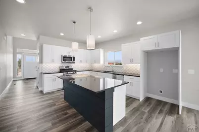 1481 W Delaney Dr, Pueblo, CO 81007 - Photo 7