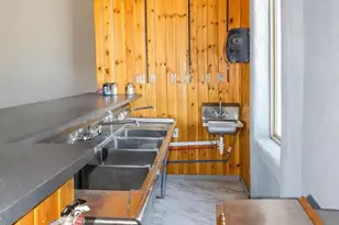 101 S Park St, Manzanola, CO 81058 - Photo 13