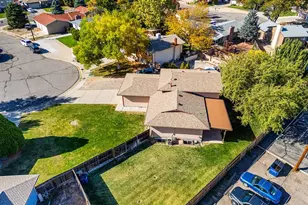 4 Noble Ct, Pueblo, CO 81005 - Photo 5