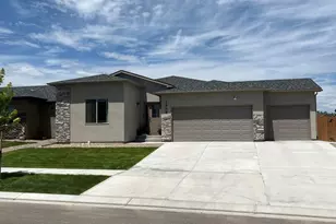 3505 Wapiti Ln, Pueblo, CO 81005 - Photo 1