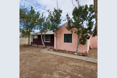 5207 Thatcher Ave, Pueblo, CO 81005 - Photo 3