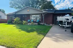 15 Stanford Ave, Pueblo, CO 81005 - Photo 3