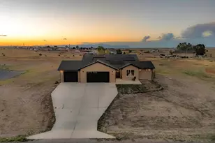 1879 E Jerrian Ln, Pueblo, CO 81007 - Photo 43