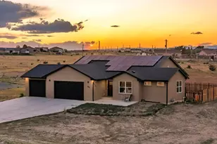 1879 E Jerrian Ln, Pueblo, CO 81007 - Photo 1