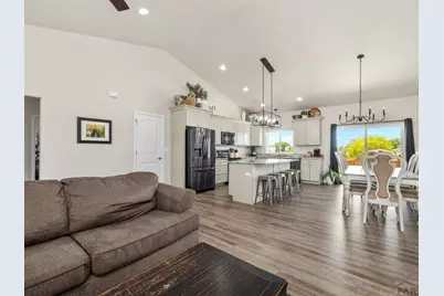 450 W Venturi Dr, Pueblo West, CO 81007 - Photo 5