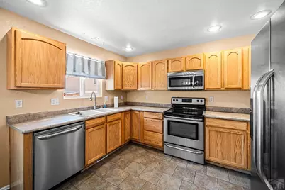 863 E Saunders Dr W, Pueblo West, CO 81007 - Photo 19