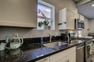 933 Palmer Ave, Pueblo, CO 81004 - Photo 7