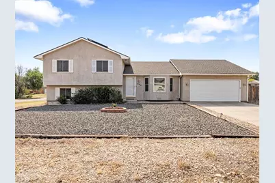 602 S Del Rio Dr, Pueblo West, CO 81007 - Photo 1