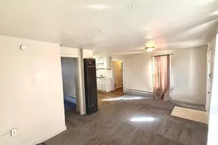 2402 Wyoming Ave, Pueblo, CO 81004 - Photo 5