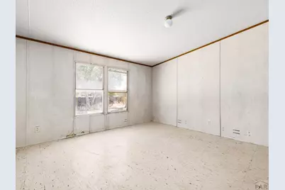 2206 W 16th St, Pueblo, CO 81003 - Photo 13