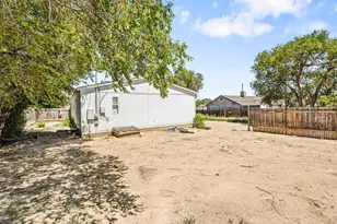 2206 W 16th St, Pueblo, CO 81003 - Photo 3