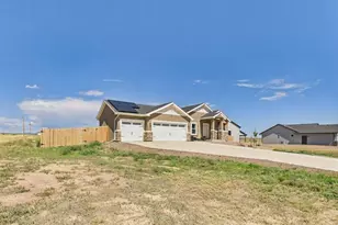 1437 N Chuckwagon Ln, Pueblo West, CO 81007 - Photo 3