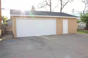 2029 Hollywood Dr, Pueblo, CO 81005 - Photo 41