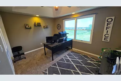 232 Alhambra Dr, Pueblo, CO 81005 - Photo 31