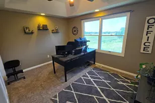 232 Alhambra Dr, Pueblo, CO 81005 - Photo 31