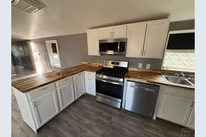 129 E Countryside Dr, Pueblo West, CO 81007 - Photo 5