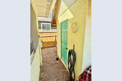 2423 W 19th St, Pueblo, CO 81003 - Photo 17