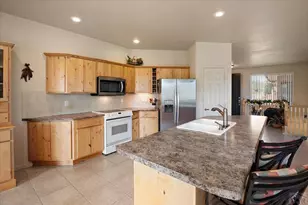 210 W Venturi Dr, Pueblo West, CO 81007 - Photo 15