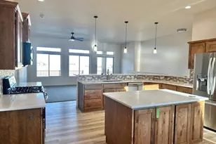 1352 N Shian Dr, Pueblo West, CO 81007 - Photo 3