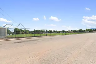 303 W 7th St, Florence, CO 81226 - Photo 39