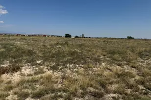 71 W Palmer Lake Dr, Pueblo West, CO 81007 - Photo 1