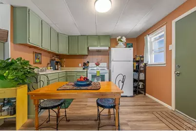 809 1/2 Montana, Walsenburg, CO 81089 - Photo 9