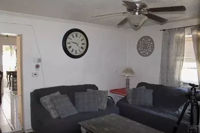 1543 Cedar St, Pueblo, CO 81004 - Photo 3