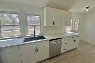 219 W 6th St, La Junta, CO 81050 - Photo 9