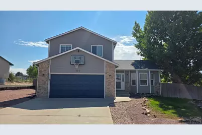 110 W Blakeland Dr, Pueblo West, CO 81007 - Photo 1