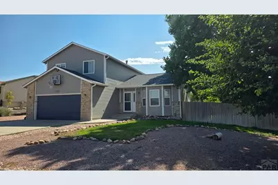 110 W Blakeland Dr, Pueblo West, CO 81007 - Photo 15