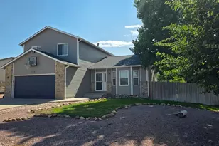 110 W Blakeland Dr, Pueblo West, CO 81007 - Photo 15