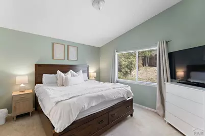 814 Edna Ln, Pueblo, CO 81005 - Photo 15