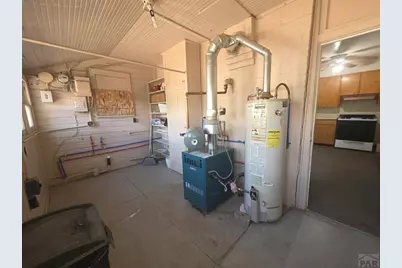 2409 West St, Pueblo, CO 81003 - Photo 33