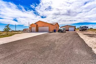 1058 Ranch Dr, Pueblo West, CO 81007 - Photo 3
