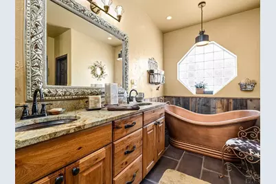 1675 M St, Penrose, CO 81240 - Photo 17