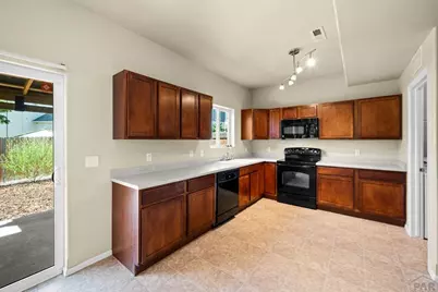 5097 Goldking Rd, Pueblo, CO 81008 - Photo 13