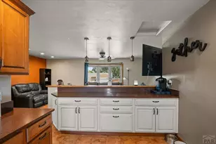 37 Verdosa Dr, Pueblo, CO 81005 - Photo 5