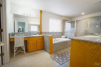 461 E Fredonia Dr, Pueblo, CO 81007 - Photo 29