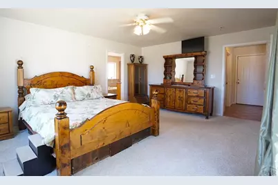 461 E Fredonia Dr, Pueblo, CO 81007 - Photo 27