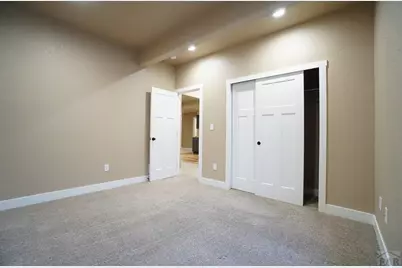 1392 N Moonbeam Dr, Pueblo, CO 81007 - Photo 27