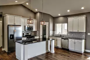 697 E Cabaret Dr, Pueblo West, CO 81007 - Photo 5