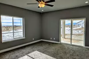 697 E Cabaret Dr, Pueblo West, CO 81007 - Photo 15