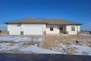 697 E Cabaret Dr, Pueblo West, CO 81007 - Photo 1